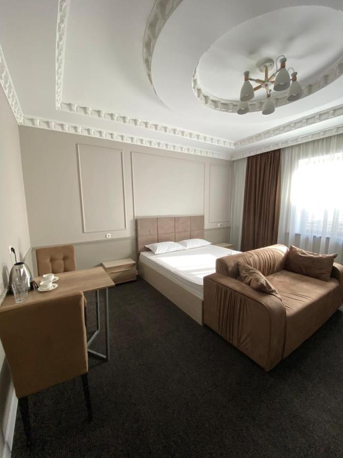 Sapphire Hotels Taraz Εξωτερικό φωτογραφία